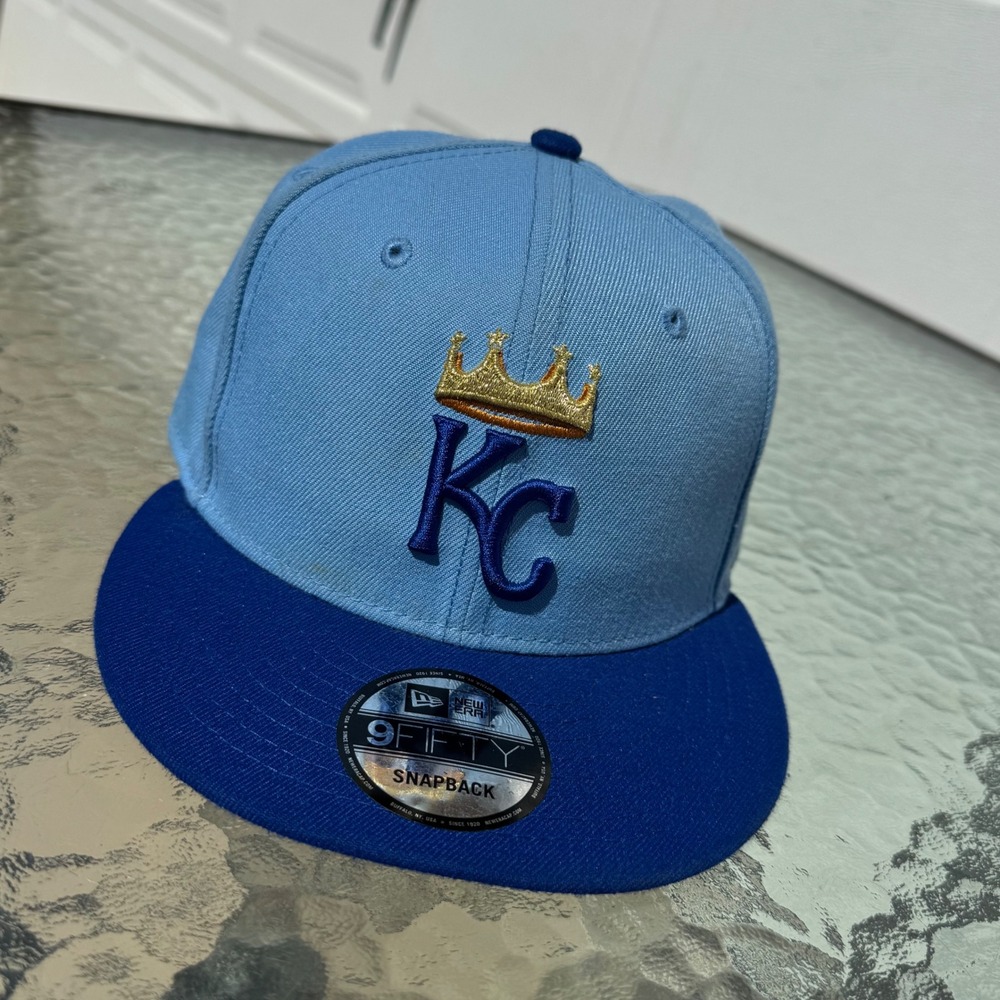 New Era Kansas City Royals Hat Mens OSFM Blue MLB 9FIFTY Snapback Gold Crown